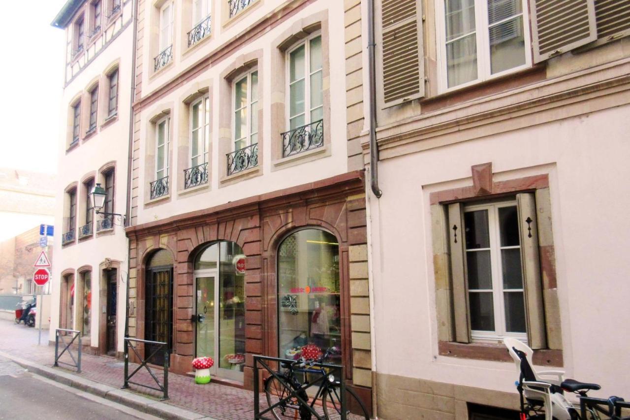 Appartement Typique Et Cosy A Deux Pas De La Cathedrale Strazburg Dış mekan fotoğraf